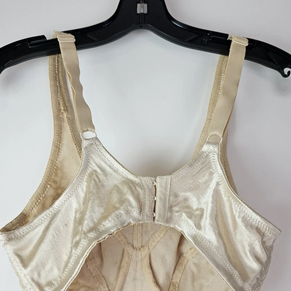 Breezies floral jacquard